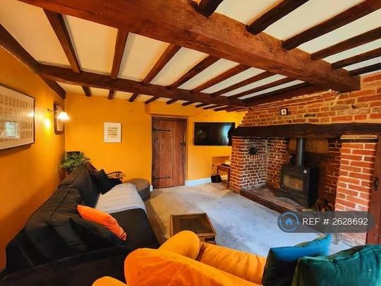 2 bedroom semi-detached house to rent - Photo 1