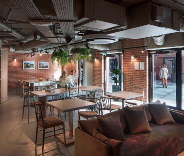 Studio to rent - Photo 1