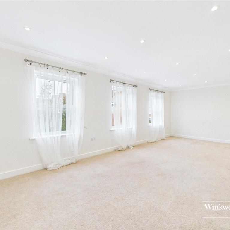 4 bedroom townhouse to rent - Photo 1