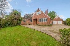 5 bedroom detached house to rent - Photo 2