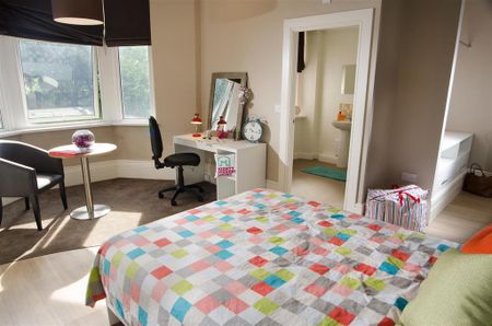 5 bedroom private hall to rent - Photo 5