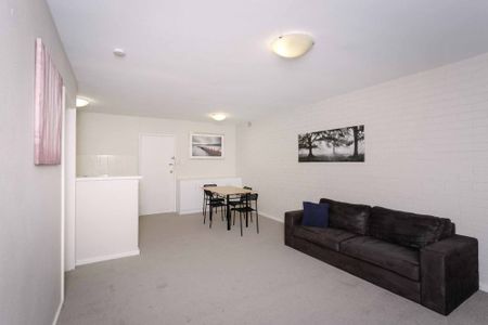 36/132 Mounts Bay Road, PERTH WA 6000 - Photo 2