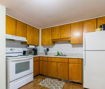 For Lease - 239 Dundas Street Unit# lower, Belleville, Ontario - Photo 4