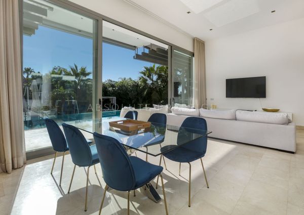 Beautiful and modern 5 bedroom villa in La Quinta