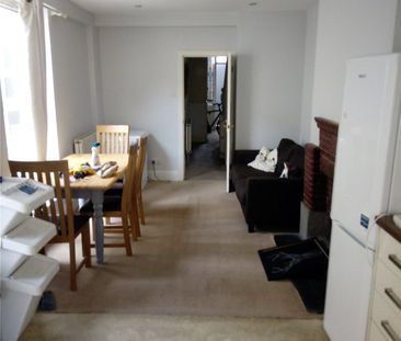 Student Properties to Let - Photo 1