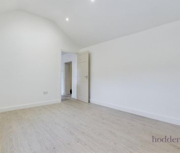 3 bedroom bungalow to rent - Photo 1