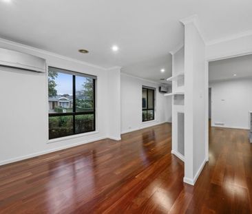 6 Leven Street, Amaroo - Photo 2