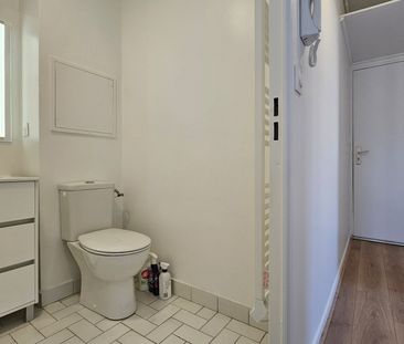 Location Appartement 2 pièces 41m² FONTAINEBLEAU 77300 - Photo 4