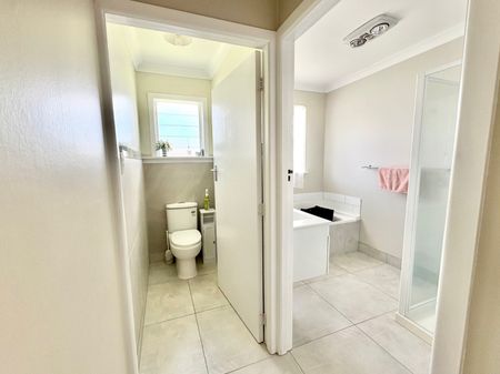 2B Adams Road, Manurewa, Auckland - Photo 4