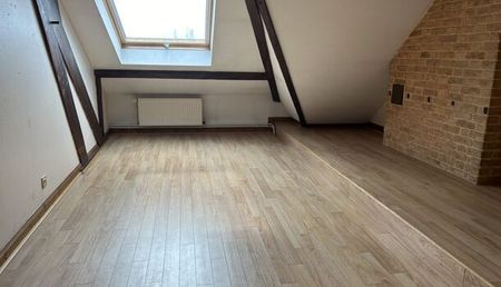 Appartement 4 pièces 130m2 REIMS 1 642 euros - Photo 2