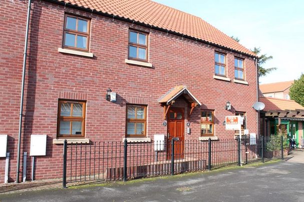 2 bedroom property to rent - Photo 1