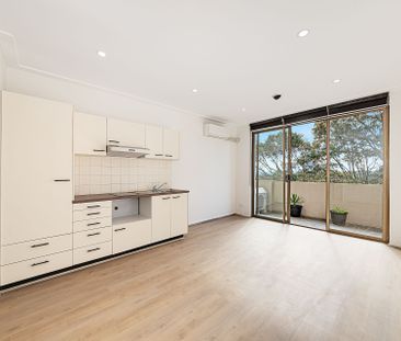 124/450 Pacific Highway, Lane Cove. - Photo 3