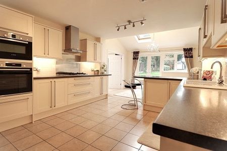 Chelmsford Road, Shenfield., Property for rent - Photo 3
