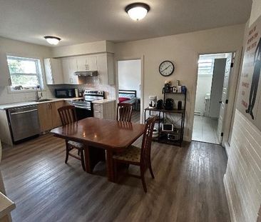 🏡 🔥 4½ AU GOÛT DU JOUR À LOUER – SAINTE-AGATHE-DES-MONTS 🔥 - Photo 1