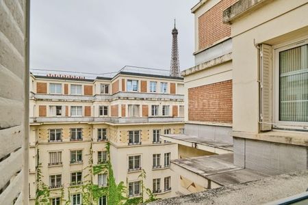 Location appartement meublé 3 pièces, 55.9 m2, Paris 7ème - Photo 2