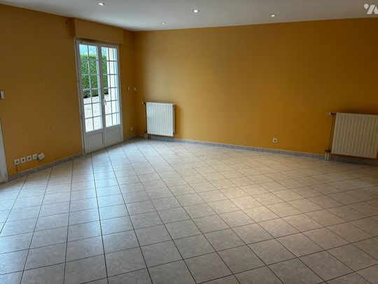 Maison de 92,7 m² à CORMELLES-LE-ROYAL - Photo 1