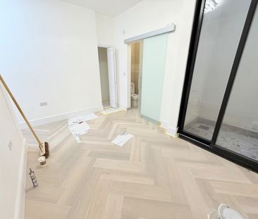 4 Bed Flat, Hammersmith, W6 - Photo 2