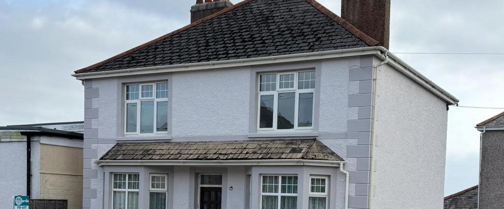 4 bedroom detached house to rent - Photo 1