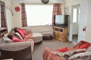 Spring Walk, Newport - Photo 2