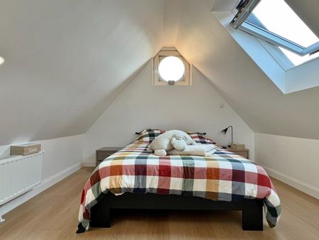 Karaktervolle rijwoning met terras in het centrum van Ieper - Photo 4