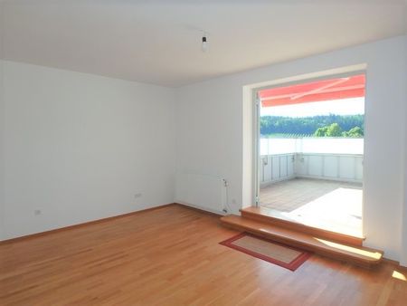 HELLE OBERGESCHOSSWOHNUNG MIT TERRASSE UND ÜBERDACHTEM PARKPLATZ - Photo 5