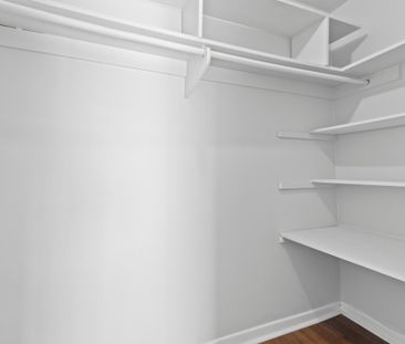 1030 100e Avenue, H7W 4A3, H7W 4A3, Laval - Photo 1