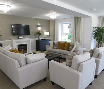 1b Queen Elizabeth Avenue, Lymington - Photo 1