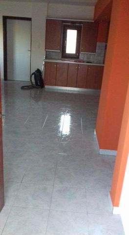 Διαμέρισμα για ενοικίαση - Άγιοι Θεόδωροι, - Photo 2