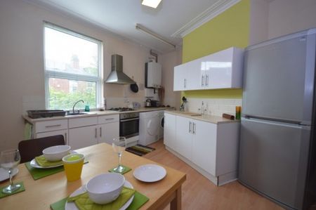 4 Bed - Beechwood Mount, Leeds, Ls4 - Photo 3