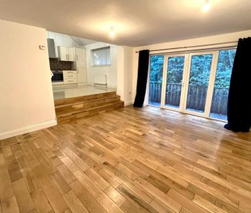 2 bedroom end of terrace house to rent - Photo 2