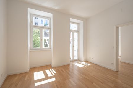 WOHNEN IM JAHR 2022 SANIERTEN ALTBAU NÄHE NASCHMARKT - Photo 3