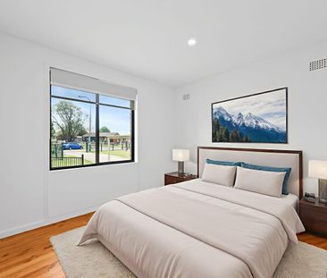 Stylish Interiors with Light-Filled Living Spaces - Photo 3