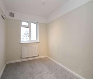 Stonecot Hill, Sutton, SM3 - Photo 3