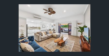 ROBINA’S ULTIMATE PENTHOUSE OFFERING SIZE, STYLE & BREATHTAKING VIEWS - Photo 4