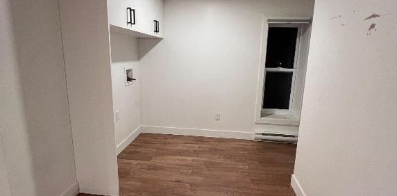🚀 À louer – Grand 5 ½ avec Entrepôt inclus! - Photo 2