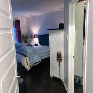 Emplacement de choix (A25 & 440) et tranquilité - 200 boulevard des Cépages, unité 401 (dernier étage et unité de coin) (disponible 1er juin 2026) - Photo 2