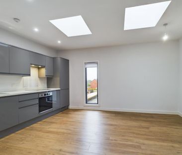 2 bedroom flat to rent - Photo 4