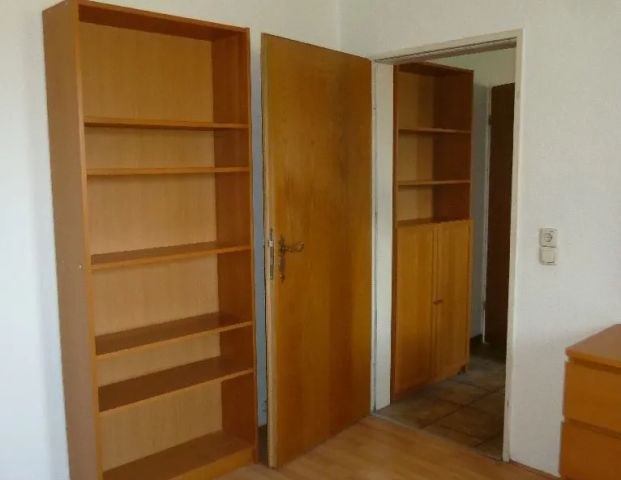 Ca. 80 m² gemütliche, möbelierte Dachgeschosswohnung zu vermieten! - Photo 1