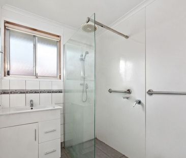 Neat and Comfortable Two Bedroom Home - Photo 2