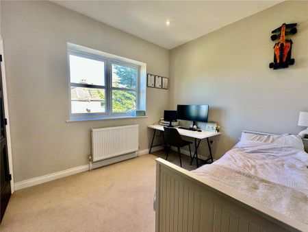 2 bedroom semi-detached house to rent - Photo 3