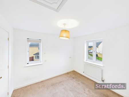 3 bedroom detached house to rent - Photo 4