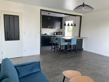 Chambre en colocation meublée - Appartement - Photo 2