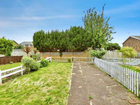 3 bedroom end of terrace house to rent - Photo 5