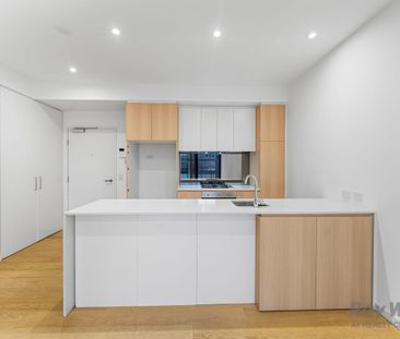 Modern & Spacious 1 Bedroom Unit With Study - Photo 2