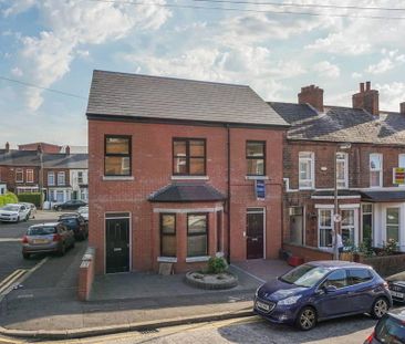 Flat 1, 10 Melrose Street, Belfast, BT9 7DN - Photo 1
