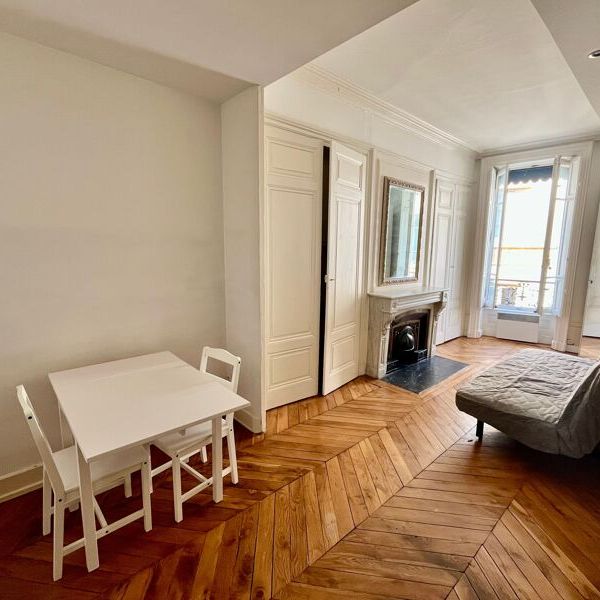 Appartement à louer 1 pièce • 24,27 m 2 Lyon 1 - Photo 1