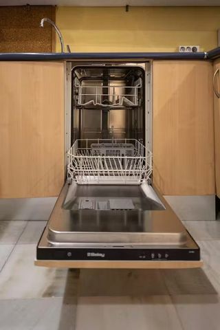 Calle San Eloy, Sevilla, Andalusia 41001 - Photo 2