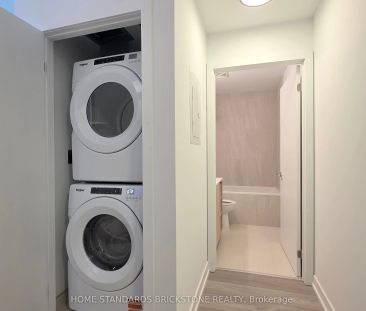 1007 The Queensway #1510 - Photo 1