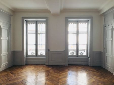 APPARTEMENT T6 A LOUER - Photo 3