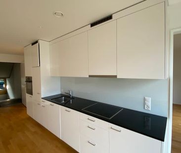 2.5 Zimmer, 66 m², 3. Stock - Foto 2